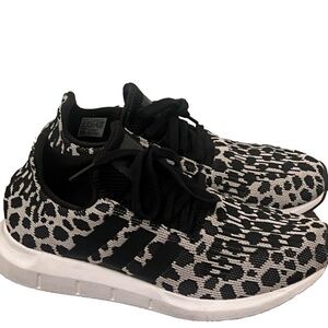 EUC Adidas Swift Run Leopard Print Athletic Tennis Shoes Womens 9 Black Gray
